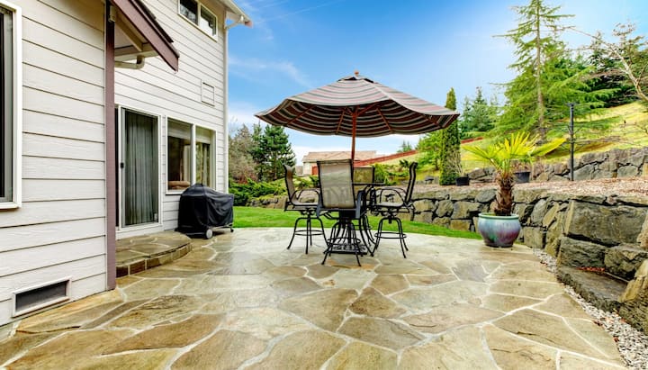 Beautifully Textured and Patterned Concrete Patios in Beaumont, Texas